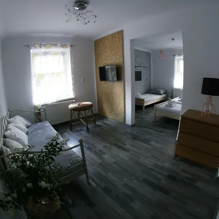 Ferienwohnung Folwark Anna Kamienica Polska Exterior foto